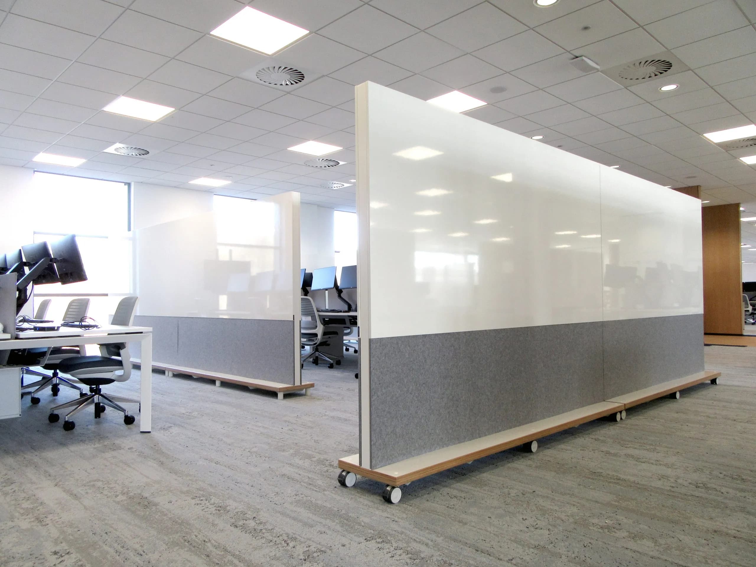 Acoustic Office Partitions: The Essential Guide to Sound Management in Sydney Workplaces